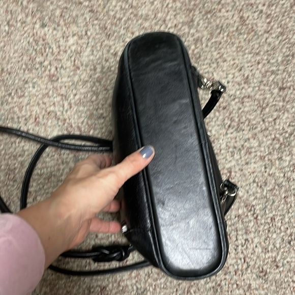 Vintage y2k Tuscany leather convertible backpack purse - Picture 6 of 11